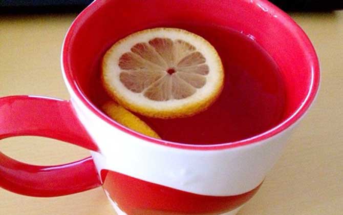 蜂蜜檸檬水的功效與禁忌及做法 蜂蜜檸檬水