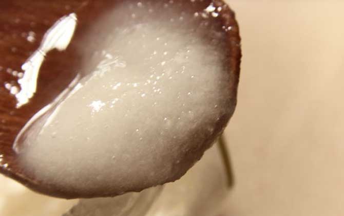 蜂蜜的種類有哪些?因分類依據的不同,蜂蜜可劃分成很多種類! 蜂蜜