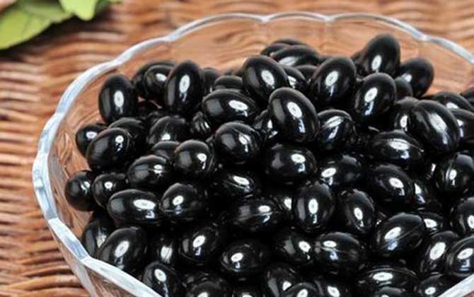 蜂膠吃多久要停一下?蜂膠長期服用才有效,但必須要適時(shí)適量! 蜂膠