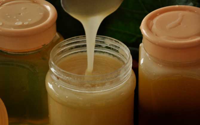 蜂蜜涂臉15天后有什么效果?簡直判若兩人,但仍要注意副作用! 蜂蜜