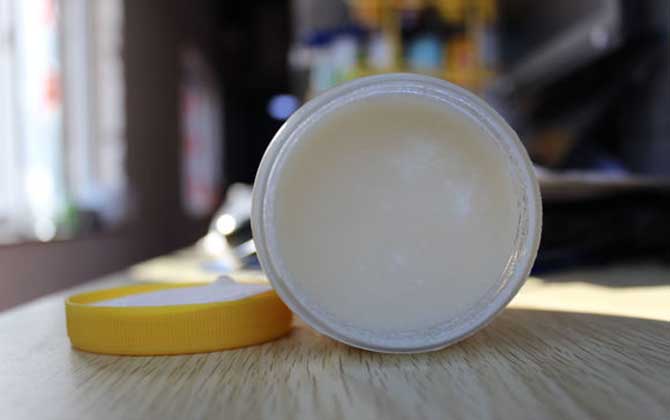 女人吃蜂蜜的好處有哪些?女人經(jīng)常喝蜂蜜,這7個(gè)好處跑不了! 蜂蜜