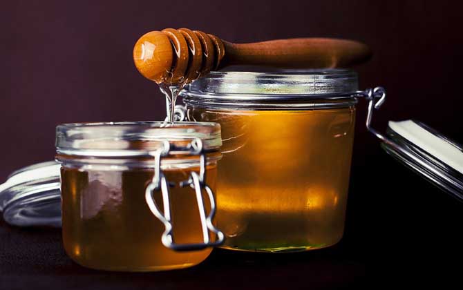 女人長(zhǎng)期喝蜂蜜的壞處有哪些?若喝法不正確,這4個(gè)壞處要提防! 蜂蜜