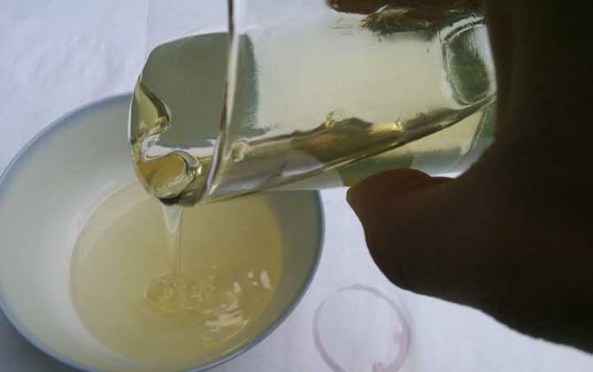 早晨空腹喝蜂蜜水好嗎?不建議空腹喝蜂蜜水,易誘發胃腸疾病! 蜂蜜