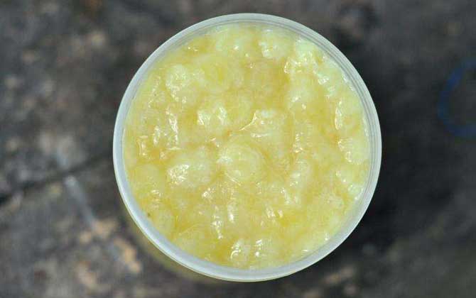 蜂王漿吃多久皮膚變好?沒有固定的時間,具體效果因人而異! 蜂王漿