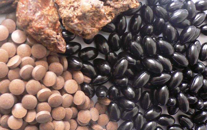 女人吃蜂膠膠囊的禁忌,過敏體質(zhì)不能吃,孕婦和產(chǎn)婦也不能吃! 蜂膠膠囊