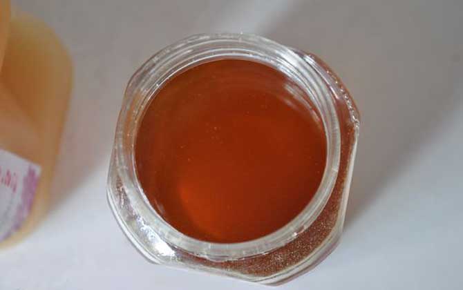 薄荷蜜的作用與功效及食用方法 薄荷蜜