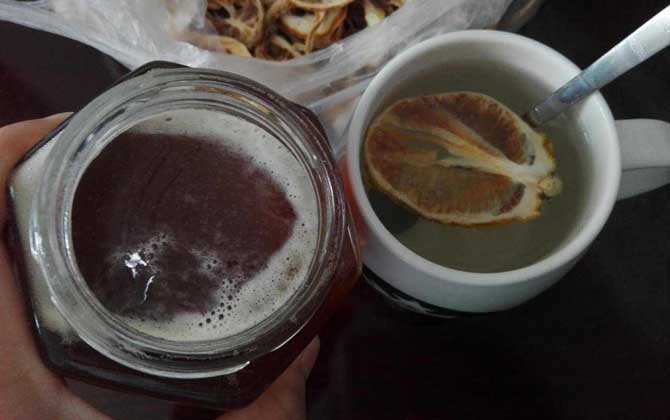 檸檬蜂蜜水天天喝好嗎? 檸檬蜂蜜水