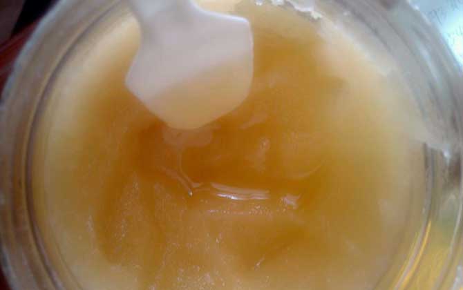 蜂蜜涂臉的誤區及正確做法 蜂蜜