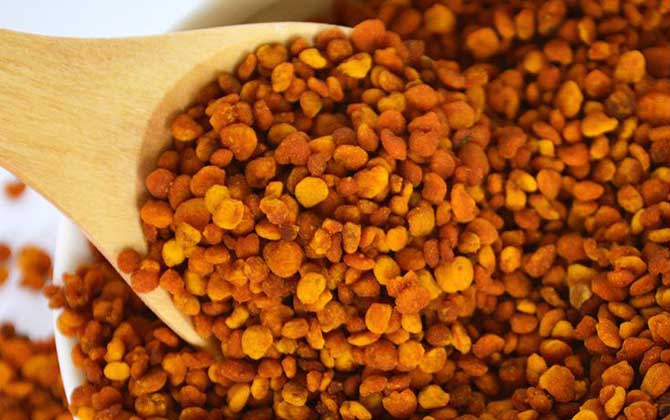 茶花粉的功效與作用及食用方法 茶花粉