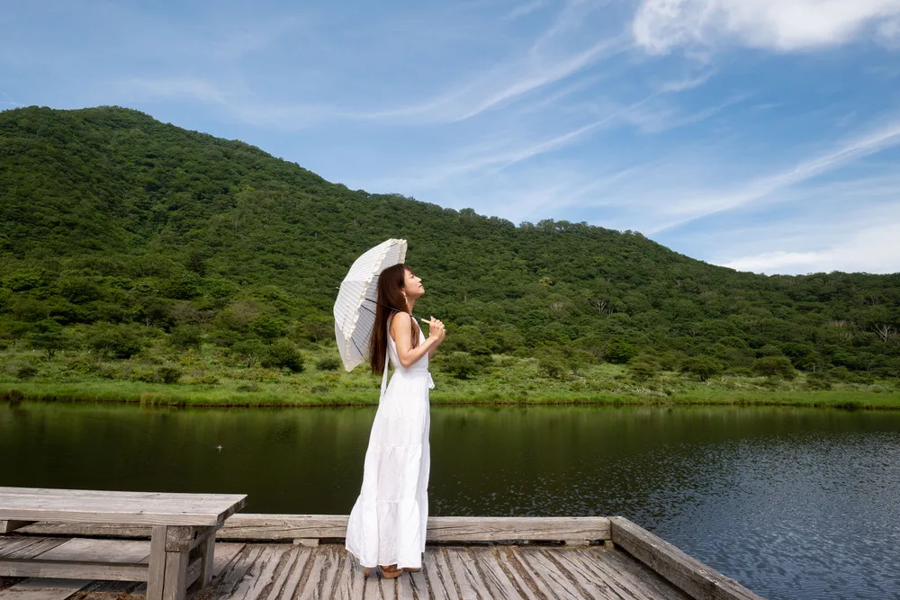 與其向別人訴苦,不如做好自己的擺渡人 與其向別人訴苦,不如做好自己的擺渡人