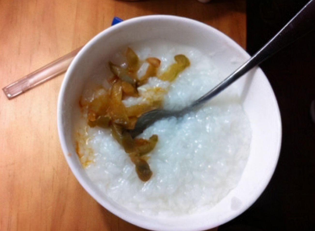 大學生活費一個月一千夠用嗎(大學一個月以前生活費合適嗎) 大學生每月1000元生活費夠嗎?40萬人票選出結果出爐,有點意外