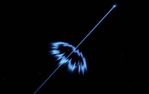 真空中光速30萬公里每秒,是瞬間達到?還是有加速過程 30萬公里每秒的光速,它的動力來源是什么?需要加速嗎?