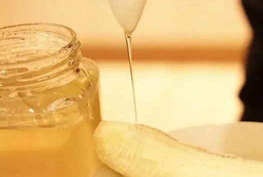 一整天只喝枇杷蜜可以嗎(枇杷蜂蜜可以經常喝嗎) 一整天只喝枇杷蜜可以嗎(枇杷蜂蜜可以經常喝嗎)