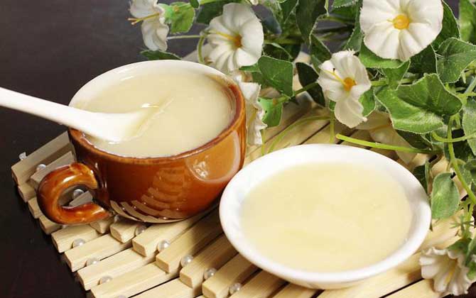 雪蜜是蜂蜜么(雪蜜和蜂蜜有什么的區(qū)別)) 雪蜜是蜂蜜么(雪蜜和蜂蜜有什么的區(qū)別))