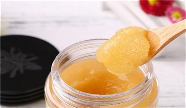 蜂蜜結晶了還能吃嗎(蜂蜜結晶的原因) 蜂蜜結晶了還能吃嗎(蜂蜜結晶的原因)