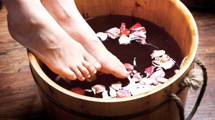 桐樹(shù)花泡腳有什么好處(桐樹(shù)花的功效與作用) 桐樹(shù)花泡腳有什么好處(桐樹(shù)花的功效與作用)