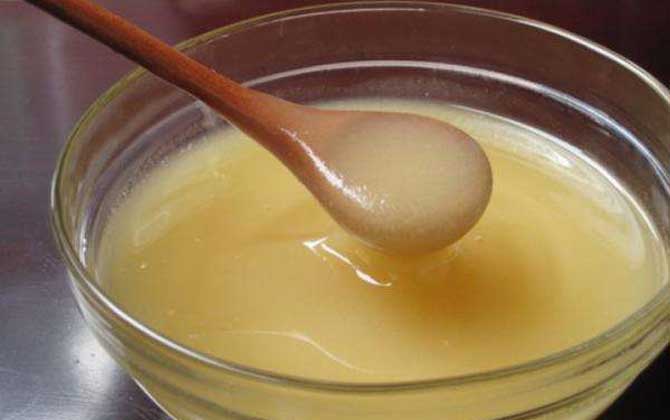 蜂王漿能提高性功能嗎(蜂王漿對(duì)男女性功能的好處) 蜂王漿能提高性功能嗎(蜂王漿對(duì)男女性功能的好處)