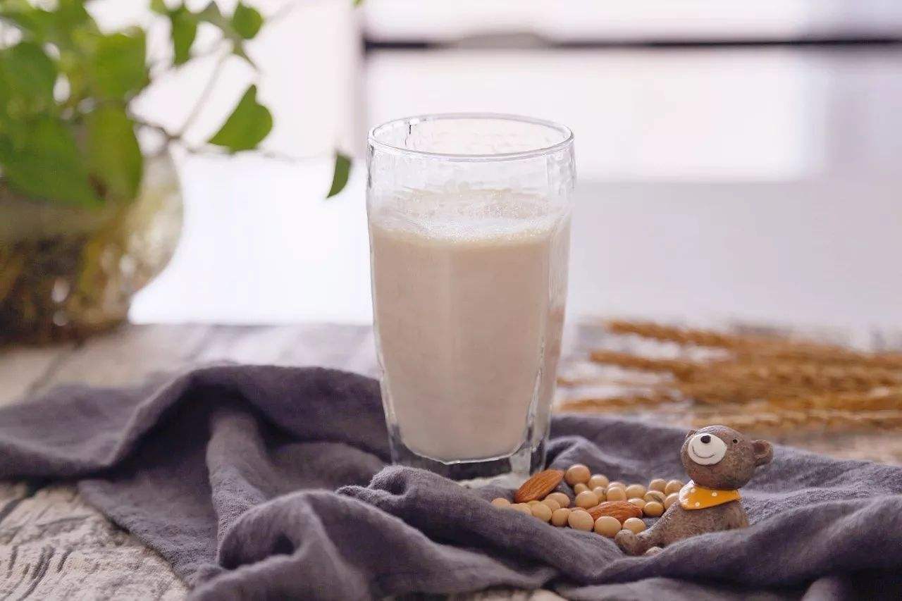 蜜蜂糖的功效與作用 蜜蜂糖的功效與作用