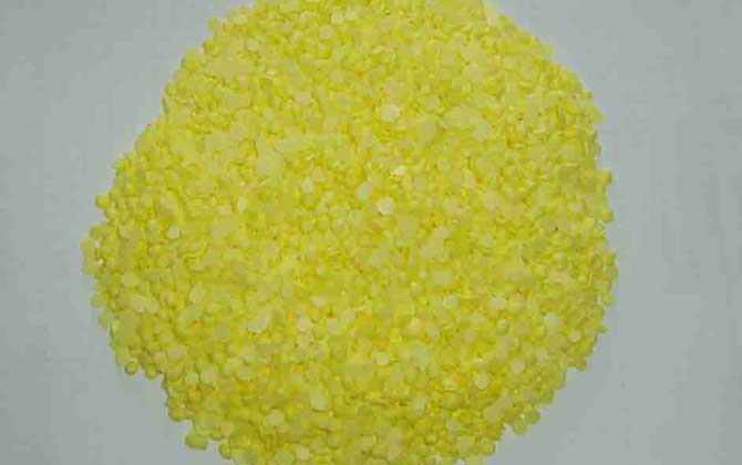 養(yǎng)蜂場地種什么可以冶螨蟲（升華硫治蜂螨最新方法）