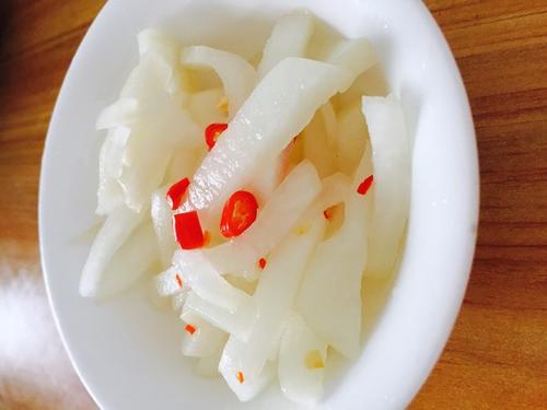 蘿卜蜂蜜水的做法及使用方法竅門 蘿卜蜂蜜水的做法及使用方法竅門