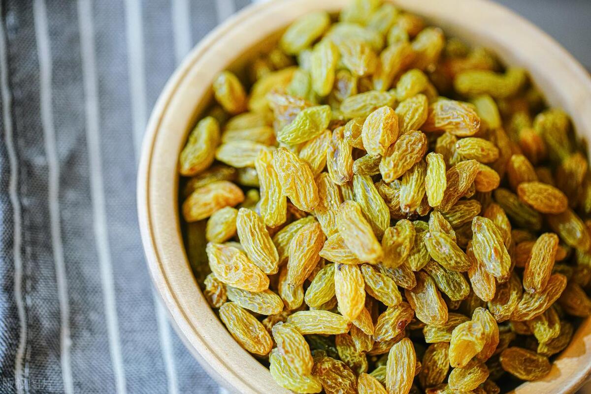 葡萄和提子的區(qū)別在哪里 葡萄和提子的區(qū)別在哪里