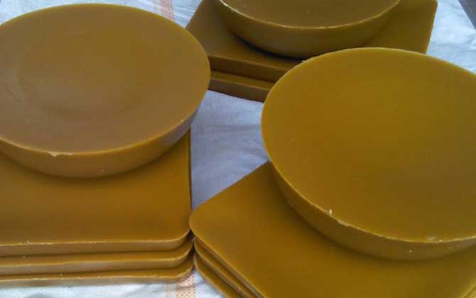 蜂蠟的危害有哪些？不但容易消化不良，還可能引發(fā)過敏反應(yīng)！